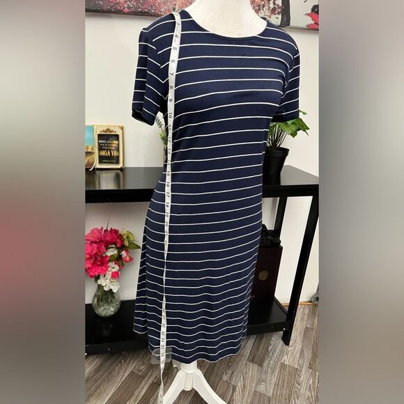 Old Navy Women’s shift Dress Striped Short Sleeve Round Neck Size M pullover - Picture 3 of 11